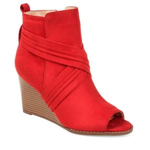 Red Journee collection Sabeena booties